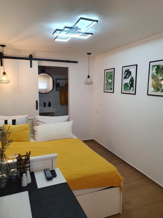Studio-Apartment Kontaktloser Check-In Мекенбойрен Екстериор снимка